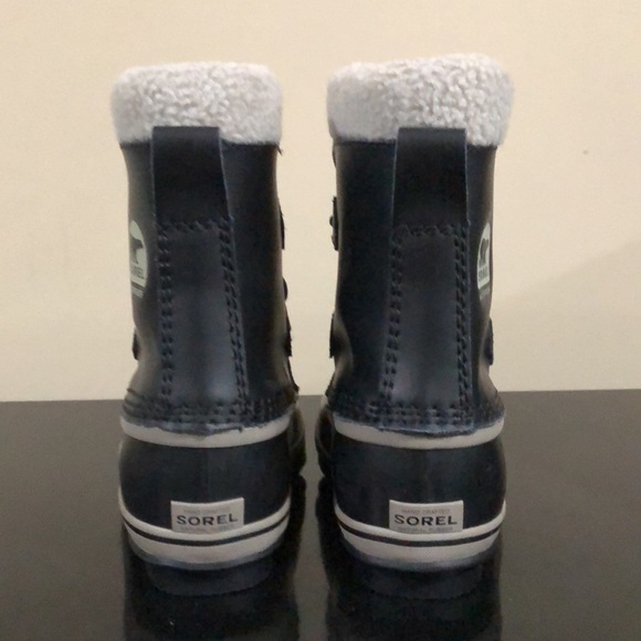 Sorel Kids PAC Winter Snow Boots. - Picture 4 of 4